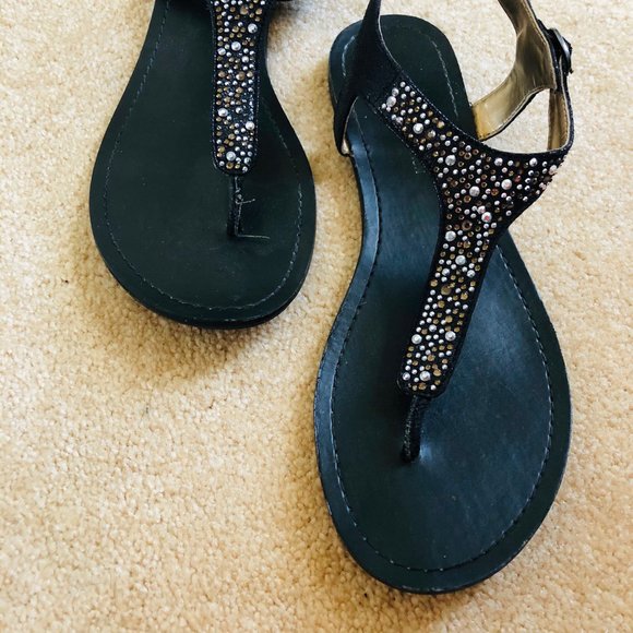 BCBGeneration - Picture 2 of 7